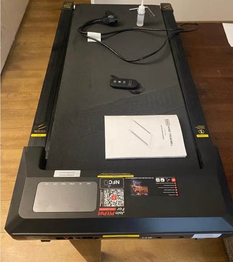 Loopband <136 kg 6 km/pu, Ophalen of Verzenden, Zo goed als nieuw, Metaal, Loopband