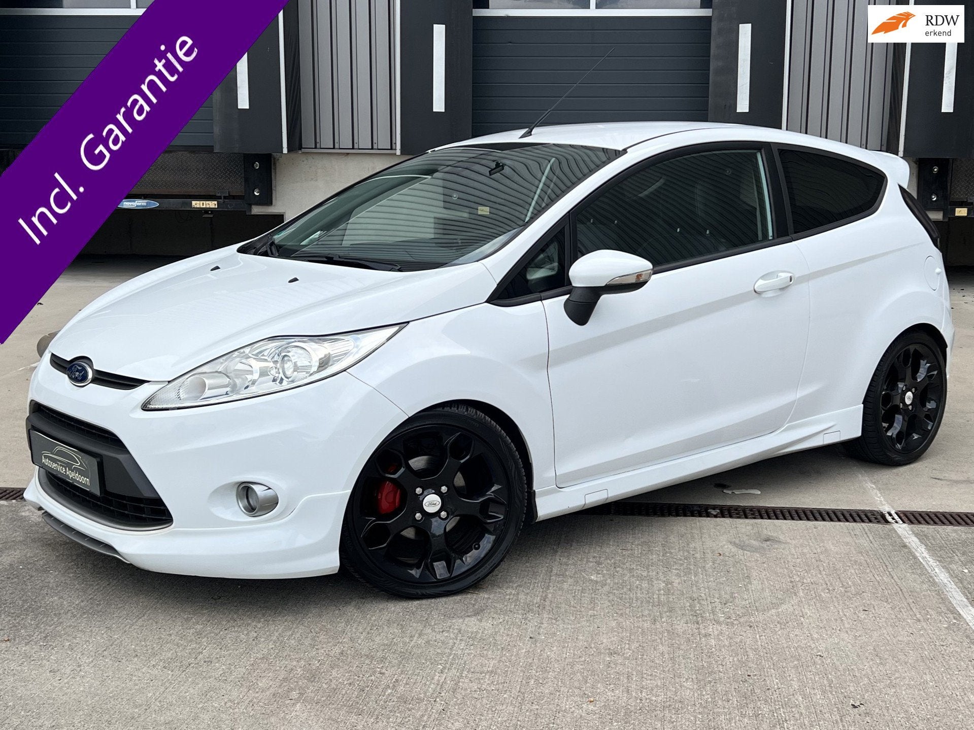 Ford Fiesta 1.6 Metal, Volleder, Auto's, 1596 cc, 135 pk, Gebruikt, Zwart