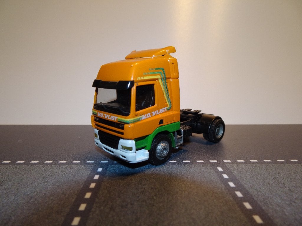 167 herpa daf cf v.d.vlist code 3 eigenbouw 1:87 truck trein, Ophalen of Verzenden, Gebruikt, Bus of Vrachtwagen, Herpa