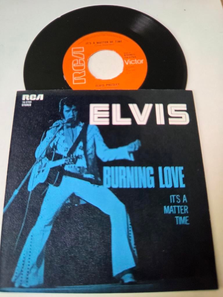 Elvis Presley - Burning Love / It's A Matter Of Time, Ophalen of Verzenden