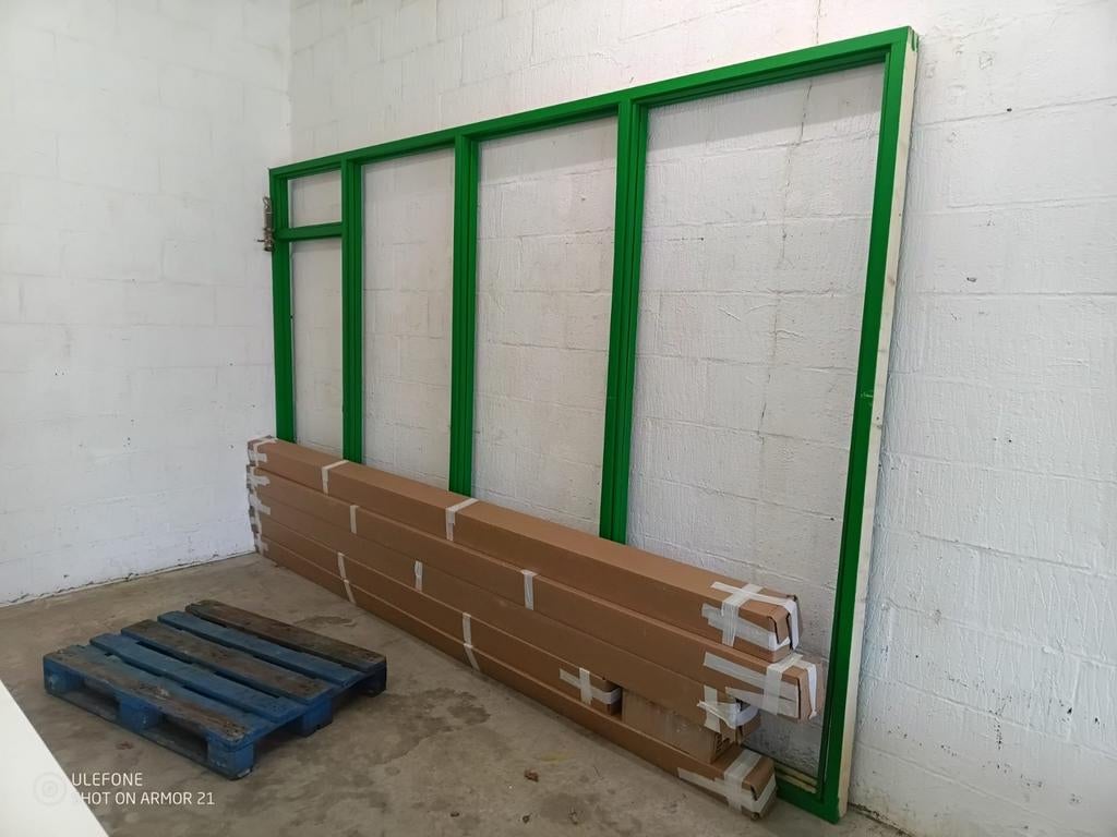 Frame met perspex 250x390x9dik in kist, Minder dan 80 cm, Minder dan 80 cm, Overige typen, Nieuw