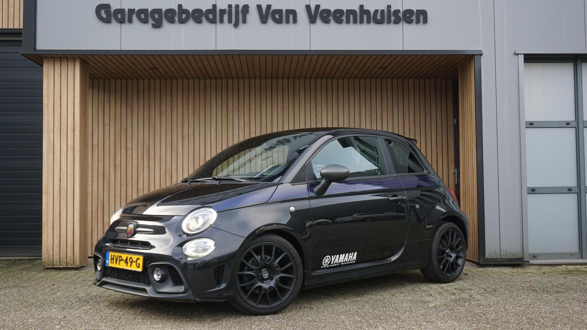 Abarth 595 1.4 T-Jet 165pk Monster Energy Yamaha *Gelimiteer, Auto's, Voorwielaandrijving, Gebruikt, Euro 6, 4 stoelen