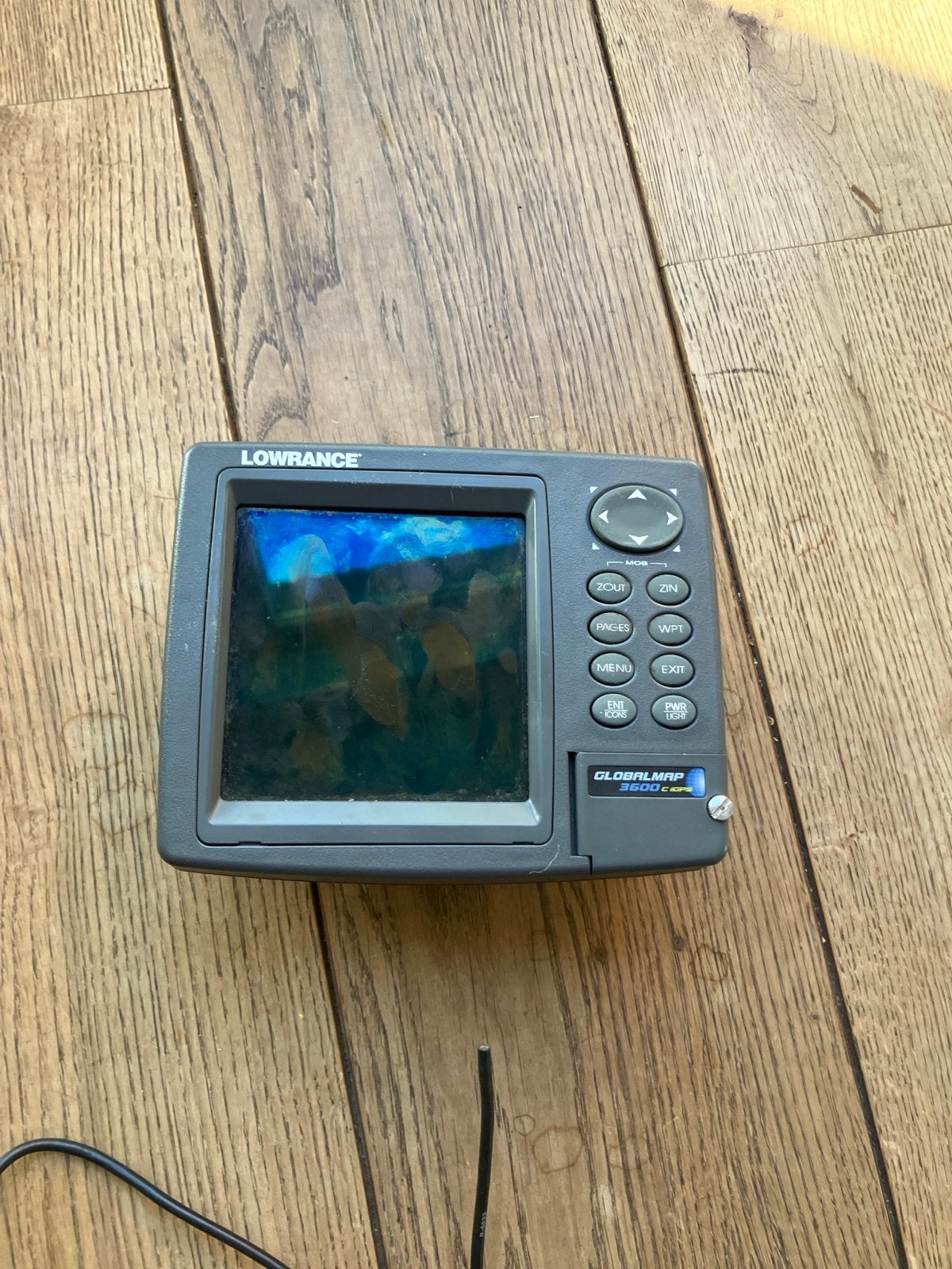 DEFECT Lowrance GlobalMap 3600C Kaartplotter/Fishfinder, Watersport en Boten, Navigatiemiddelen en Scheepselektronica, Ophalen of Verzenden