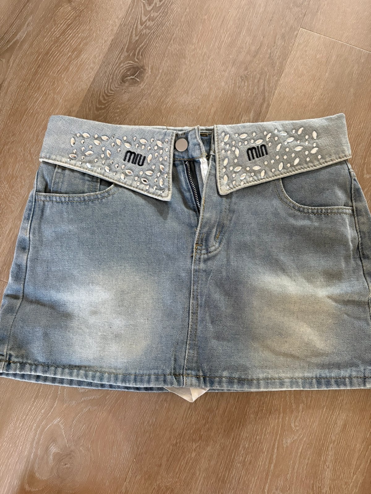 Miu Miu Mini rokje maat S, Kleding | Dames, Rokken, Ophalen of Verzenden, Zo goed als nieuw, Wit, Boven de knie