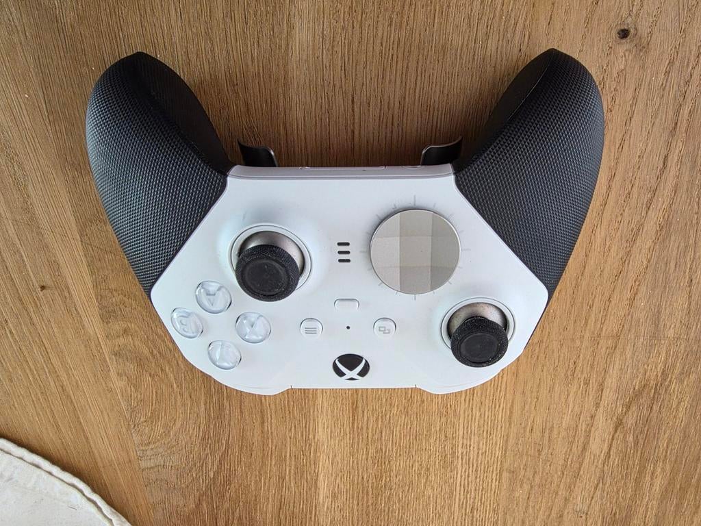 Xbox series x elite controller., Spelcomputers en Games, Spelcomputers | Xbox | Accessoires, Ophalen of Verzenden, Zo goed als nieuw