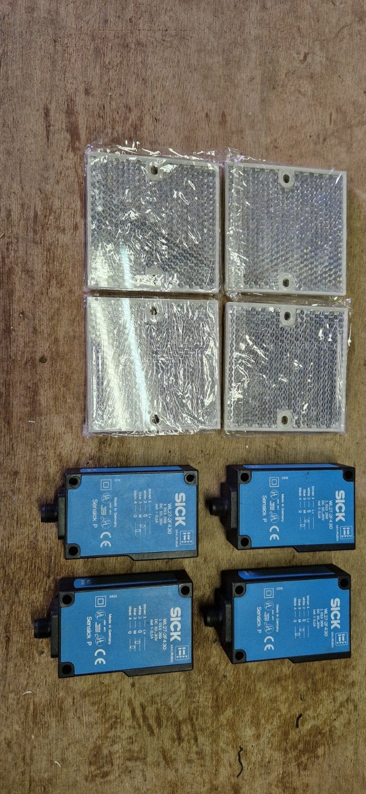 SICK Sensoren WLL27-2F430 met reflectoren, Ophalen of Verzenden