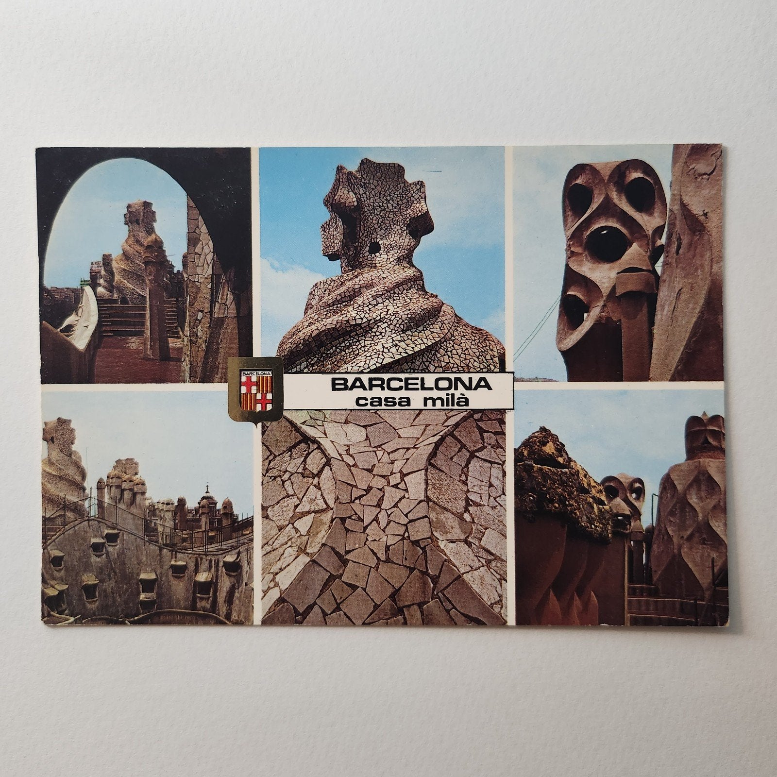 Ansichtkaart Barcelona Casa Milà - Obras de Gaudí, Verzenden, 1960 tot 1980, Ongelopen, Spanje