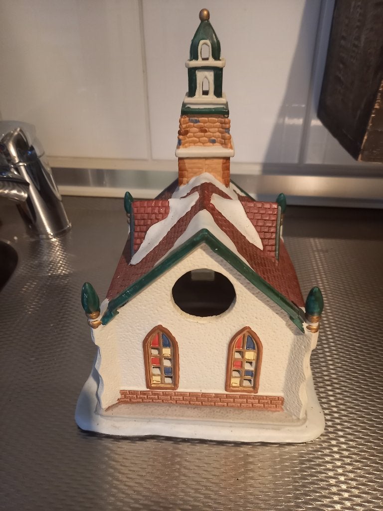 Dickensville kerkje met verlichting z.g.a.n., Diversen, Ophalen of Verzenden, Zo goed als nieuw
