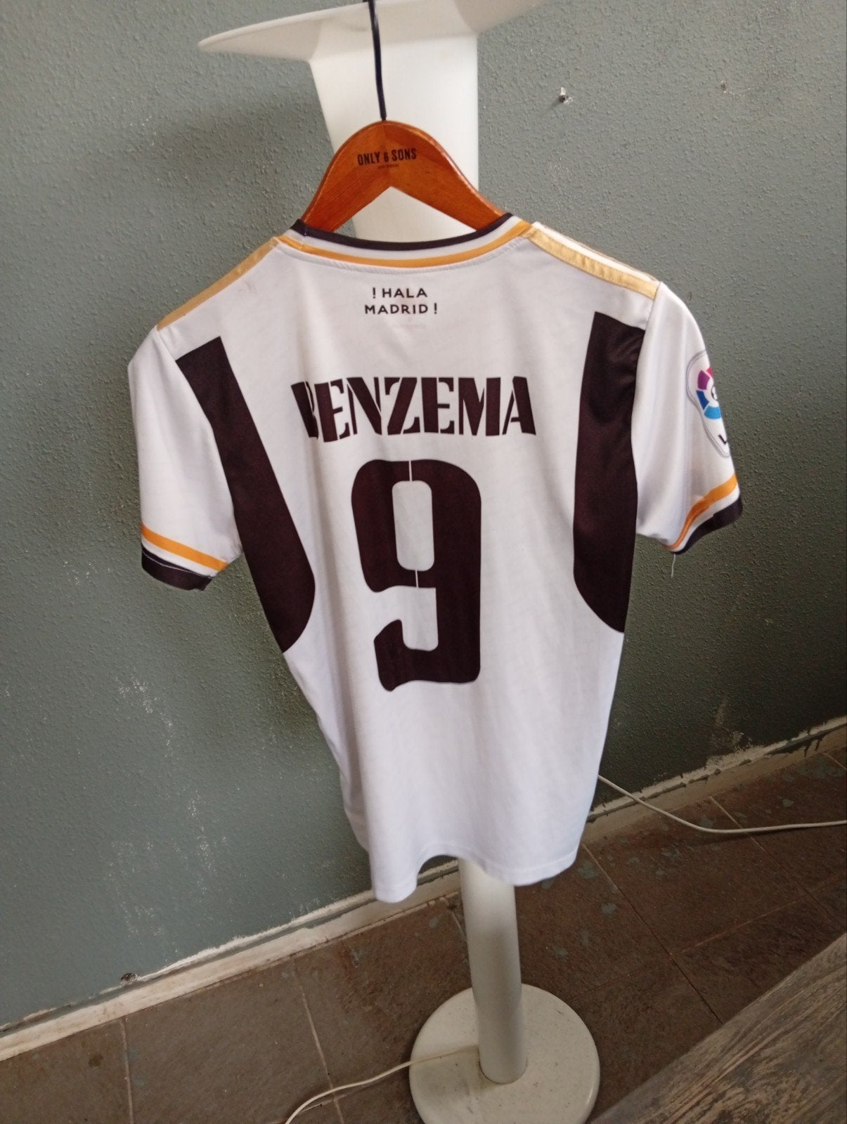 Voetbal  shirt, Verzamelen, Sportartikelen en Voetbal, Ophalen of Verzenden, Zo goed als nieuw, Buitenlandse clubs, Shirt