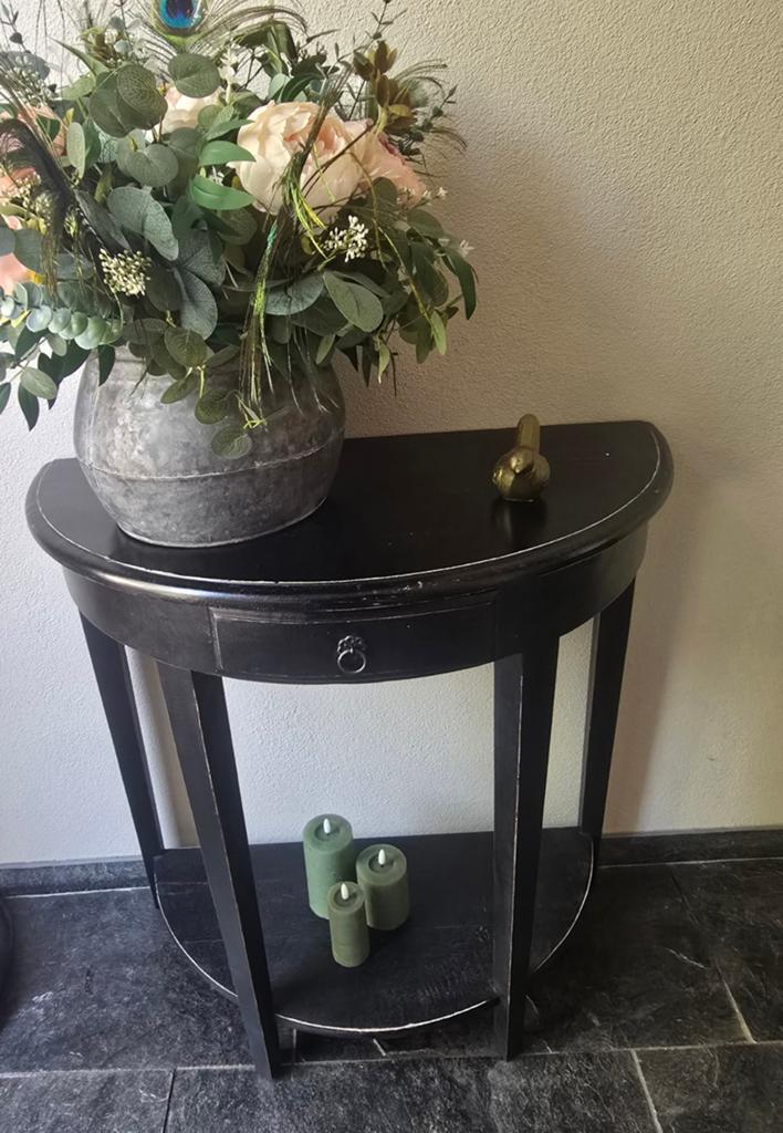 Oud hal tafeltje, zwart, half rond, Minder dan 50 cm, Gebruikt, 50 tot 100 cm, Klassiek
