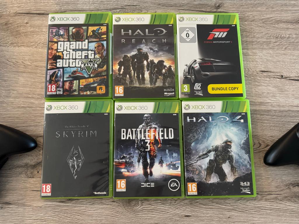 Xbox 360 S 250 GB met 6 games en 2 controllers (1 defect), Spelcomputers en Games, Ophalen of Verzenden, Zo goed als nieuw