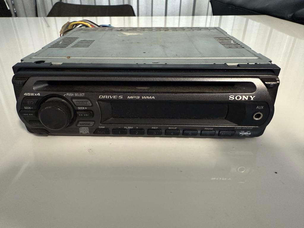 Sony CDX-GT212 Autoradio met AUX-ingang, Ophalen of Verzenden, Gebruikt
