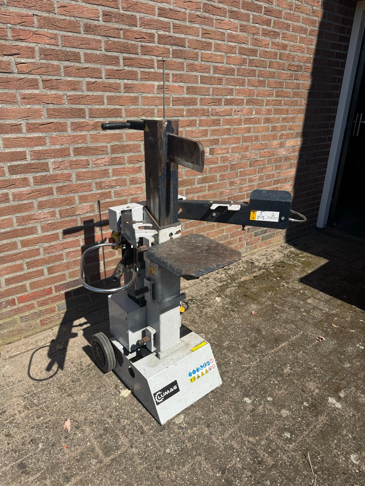 Lumag HOS 8-230 Houtklover - 8 Ton, 220V, Ophalen