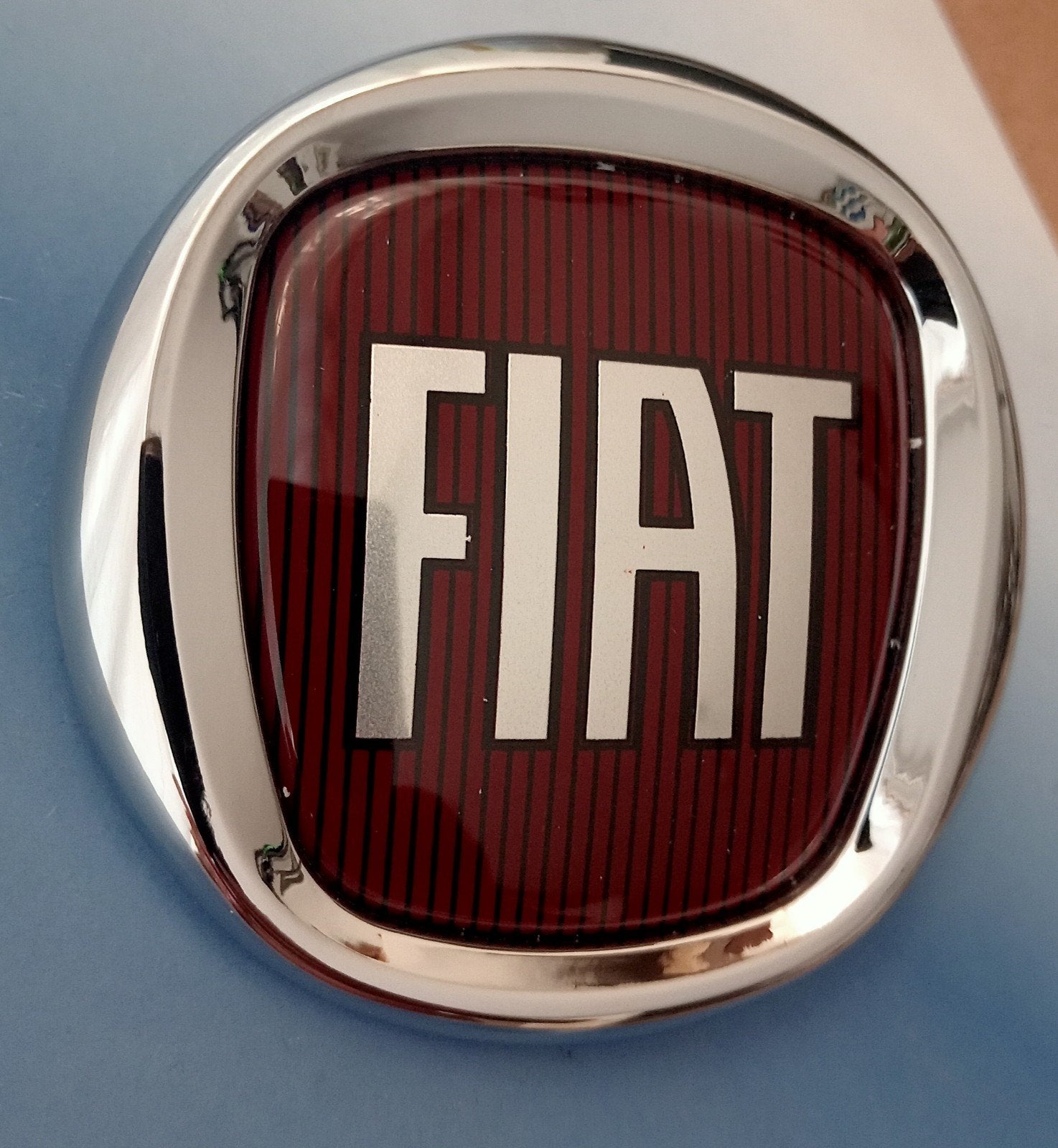 Fiat 500 Logo Badge (Nieuw) - Epoxy Gegoten, Ophalen of Verzenden, Nieuw, Fiat