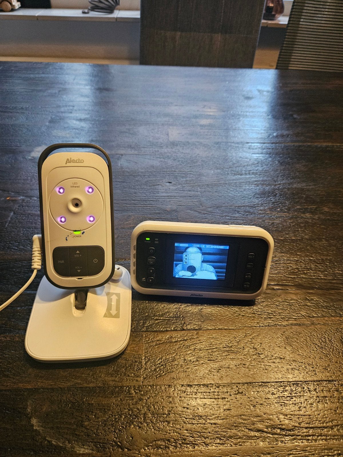 Alecto DVM-75 Video Babyfoon met Camera en Terugspreekfuncti, Ophalen, 250 meter of meer, Camera