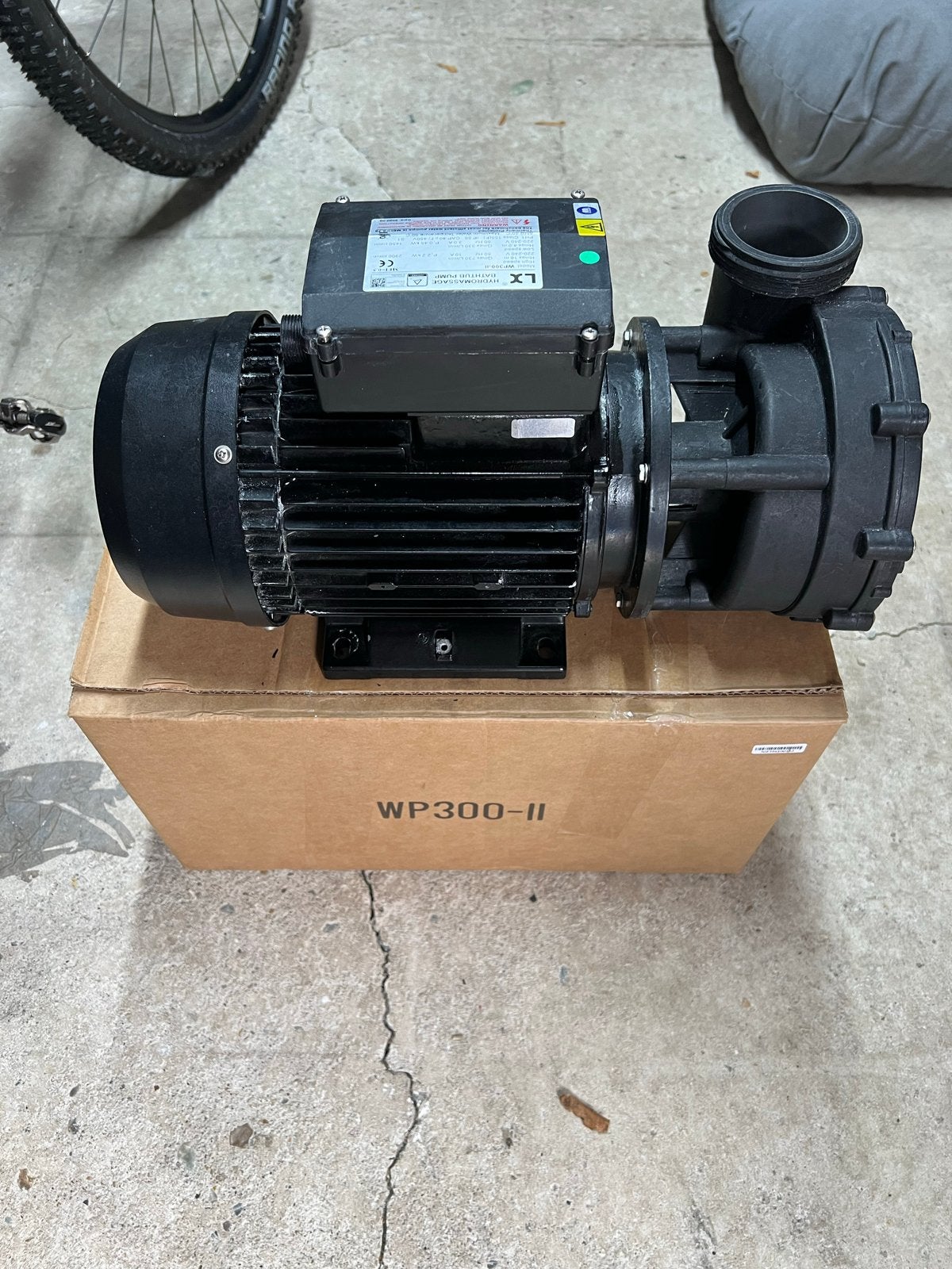 LX WP300 Spa Jacuzzi massage/circulatie pomp 2 speed, Ophalen of Verzenden, Gebruikt, Pomp