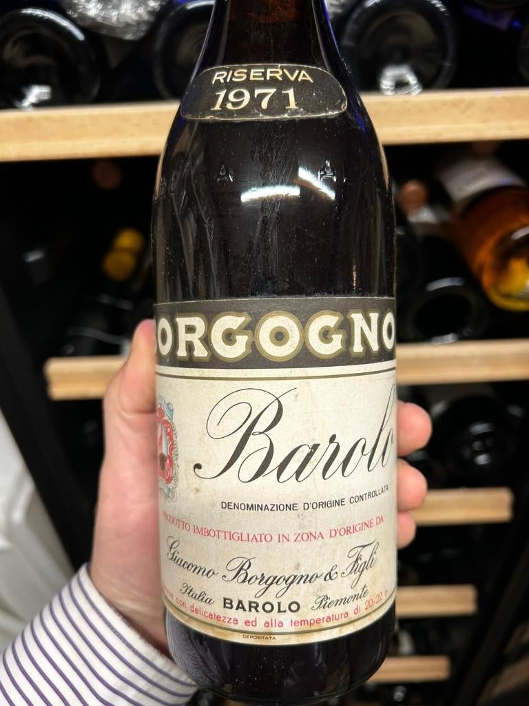 Borgogno Barolo Riserva 1971, Zo goed als nieuw, Rode wijn, Vol, Italië