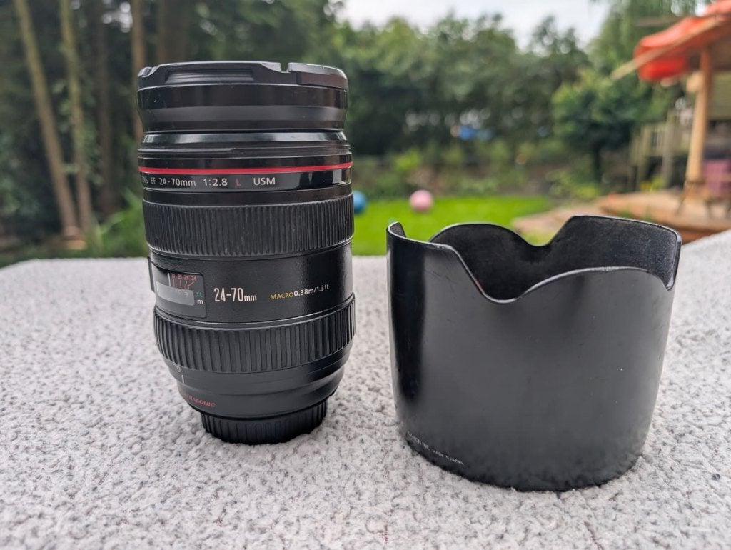 Canon EF 24-70mm f/2.8L USM, Audio, Tv en Foto, Fotografie | Lenzen en Objectieven, Gebruikt, Canon, Ophalen of Verzenden, Standaardlens