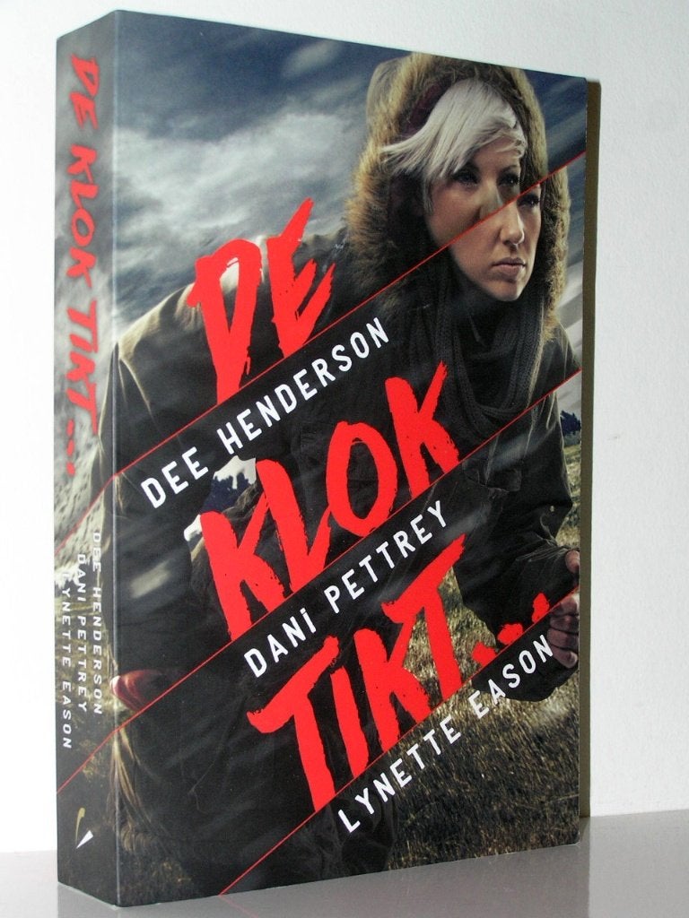 Dee Henderson, Dani Pettrey en Lynette Eason - De klok tikt, Ophalen of Verzenden, Zo goed als nieuw