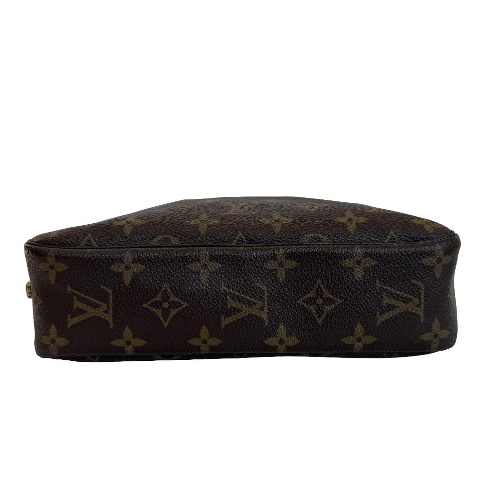 Louis Vuitton toilettas monogram toiletry trousse cosmetic image 6