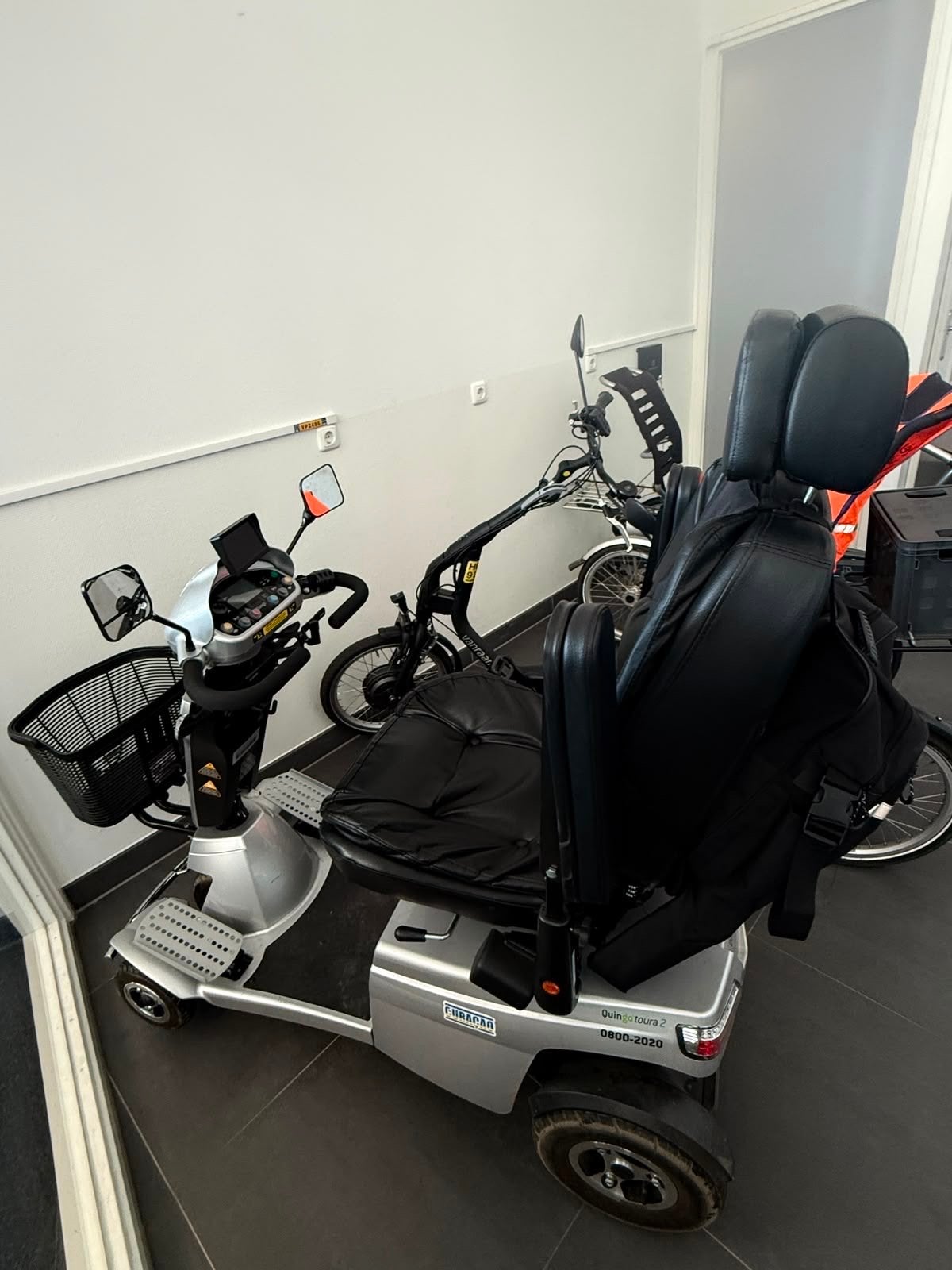 Quin go toura 2 scootmobiel, Ophalen, Gebruikt, 16 t/m 25 km, Quingo