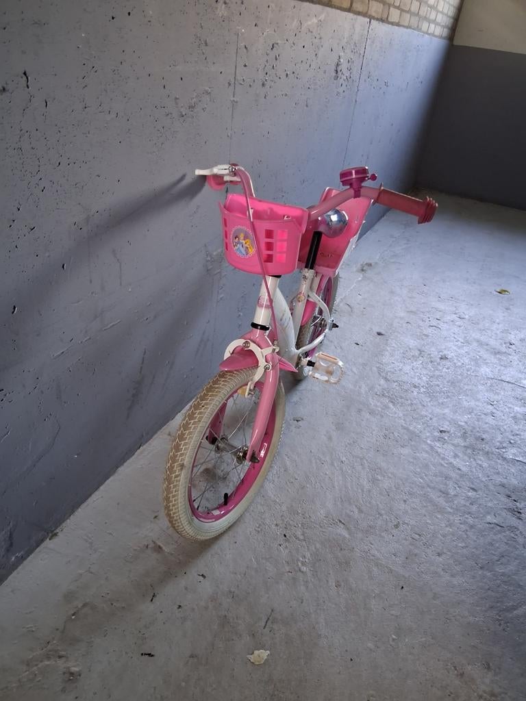 Meisjesfiets roze met zijwielen, Ophalen, Gebruikt, 16 inch, Handrem