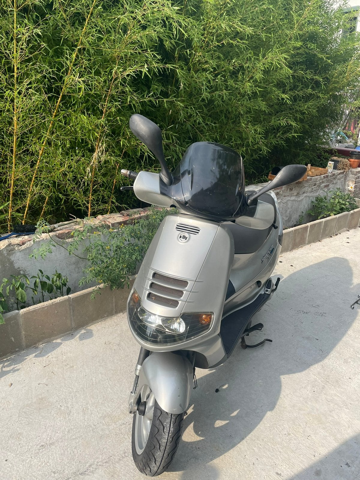 Piaggio skipper Lx ST 150cc 9250km, Ophalen