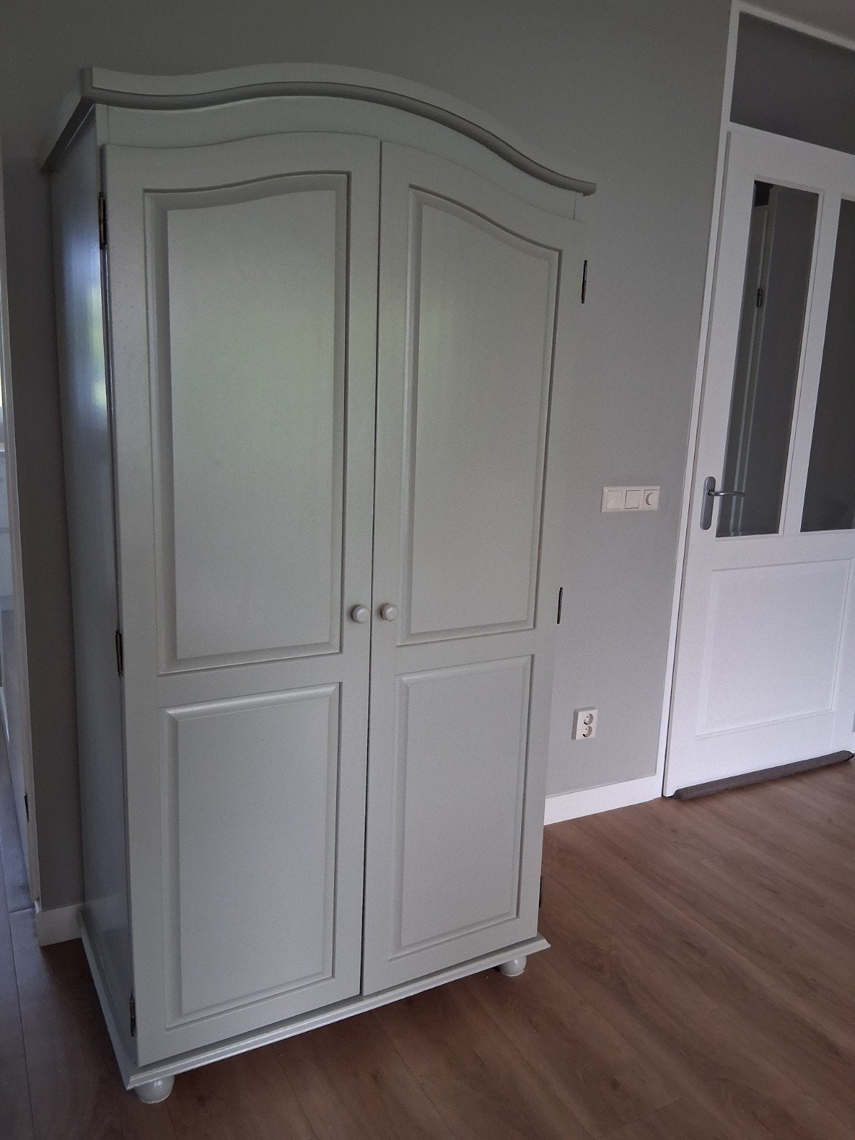 Kast, Ophalen