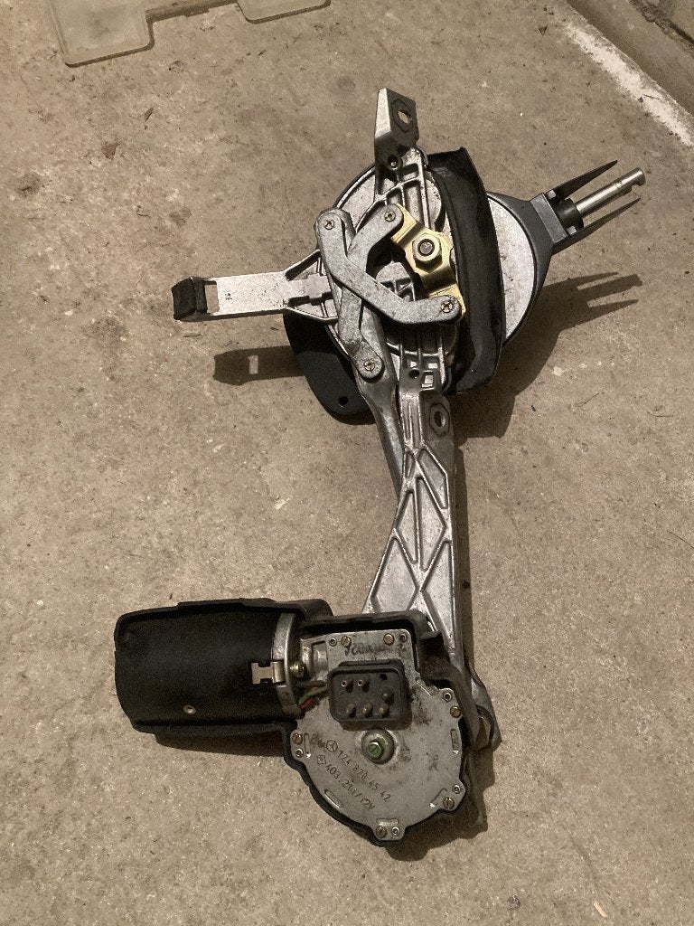 Originele Mercedes W124 Ruitenwissermotor 1248204542, Auto-onderdelen, Ophalen of Verzenden, Gebruikt, Mercedes-Benz