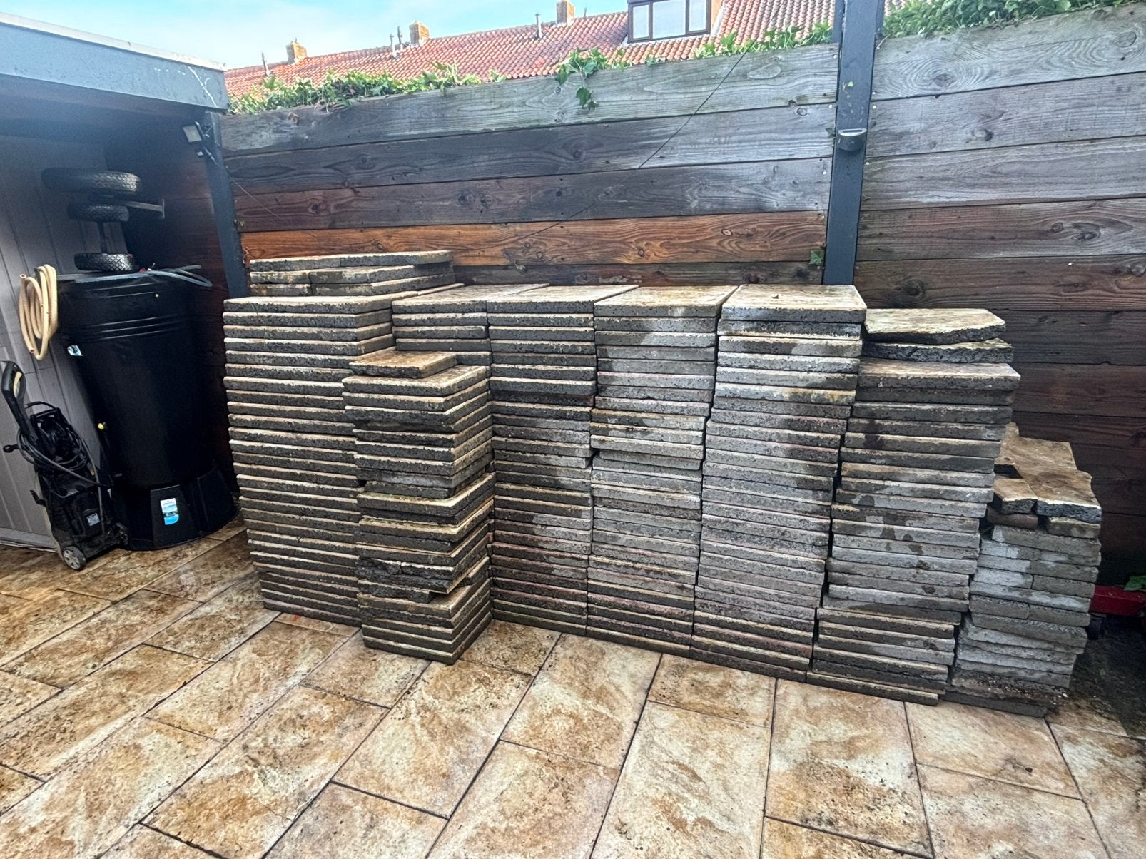 Gratis Oude sierbestrating, Ophalen, Gebruikt, 10 m² of meer, Beton