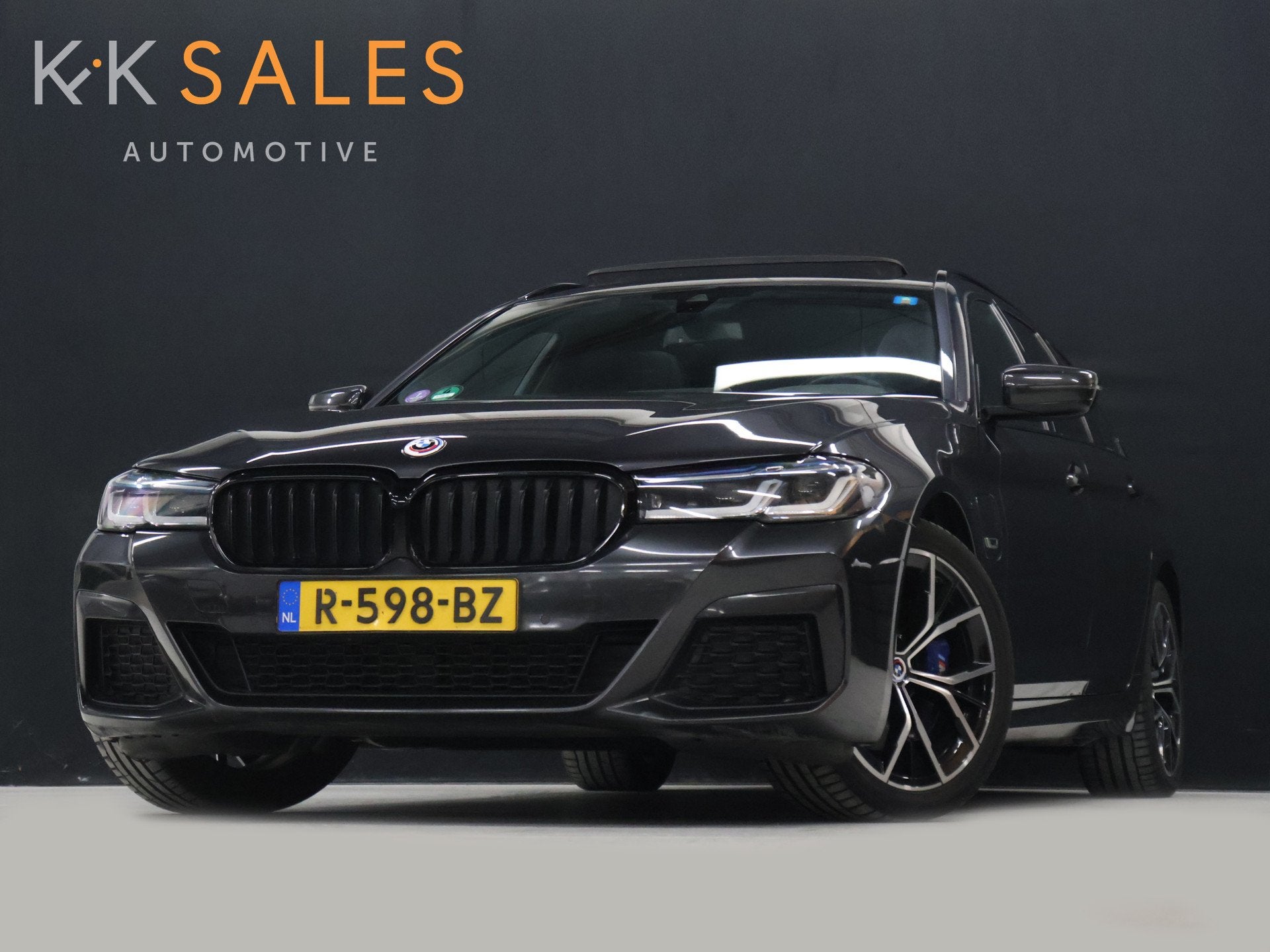 BMW 5 Serie Touring 530e M Sport [SCHUIFKANTELDAK, ELEKTRISC, Auto's, BMW, 1998 cc, Achterwielaandrijving, Gebruikt, 4 cilinders