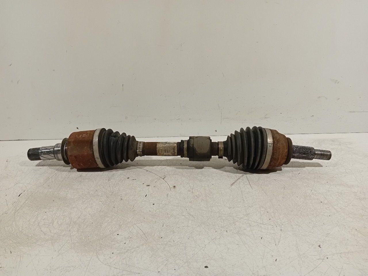 Aandrijfas links voor Renault Scénic, Onderdelen@venauto.nl, Van der Ven Autorecycling B.V., Gebruikt, Ettenseweg 76, 4706 PB Roosendaal, The Netherlands