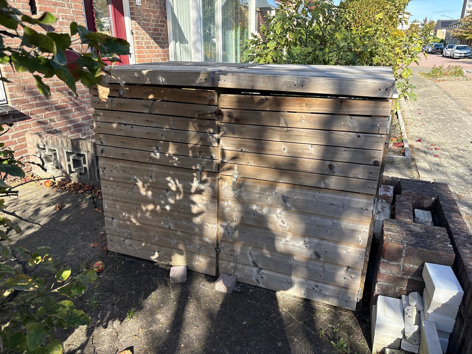 Houten Containerschuurtje voor Afvalcontainers, Ophalen, Gebruikt, 250 tot 500 cm, Schuur