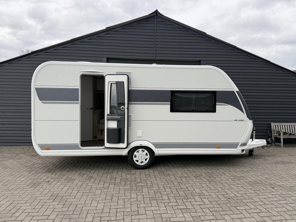 Hobby De Luxe 460 sff queens bed mover fietsenrek zware as, Standaardzit, Hobby, Schokbreker, Bedrijf