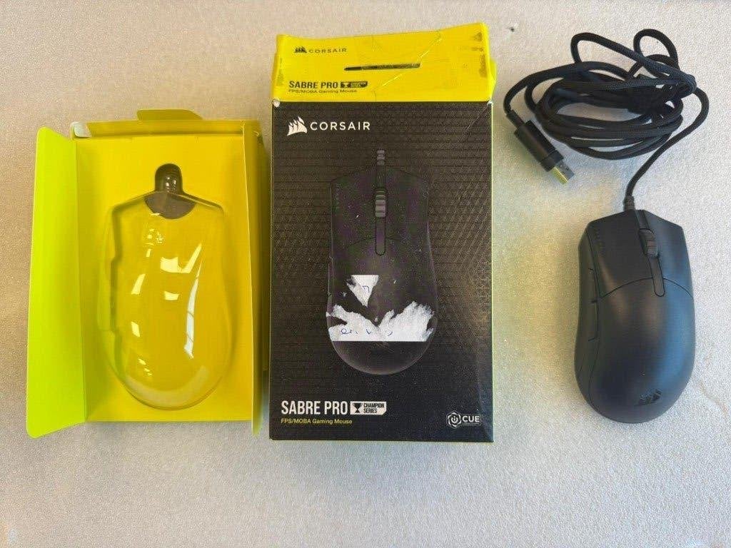 corsair sabre pro, Rechtshandig, Muis, Gebruikt, Info@opruimdeals.nl