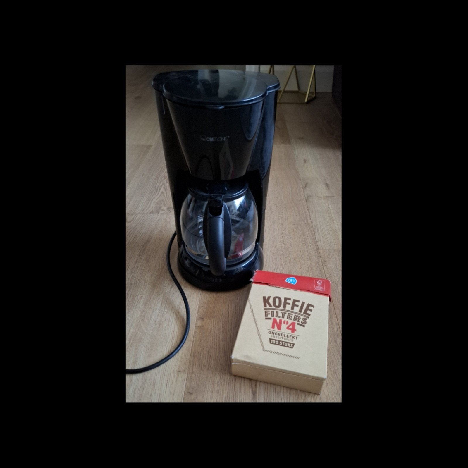 Clatronic Koffiezetapparaat met filters, Ophalen, Koffiemachine, Gemalen koffie, Zo goed als nieuw