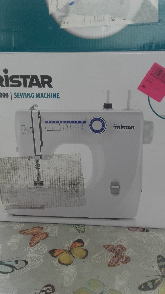 nieuwe naaimachine 65 euro, Ophalen of Verzenden, Zo goed als nieuw, Naaimachine, Overige merken