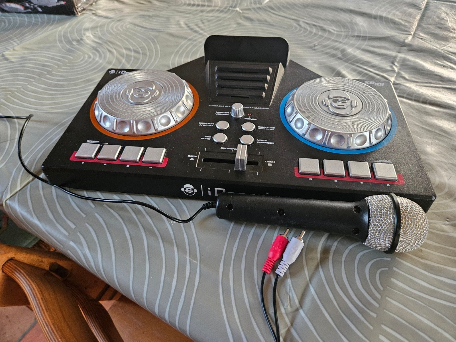iDance XD101 3-in-1 Party Machine Karaoke DJ Mixer, Ophalen of Verzenden, Zo goed als nieuw, Complete set
