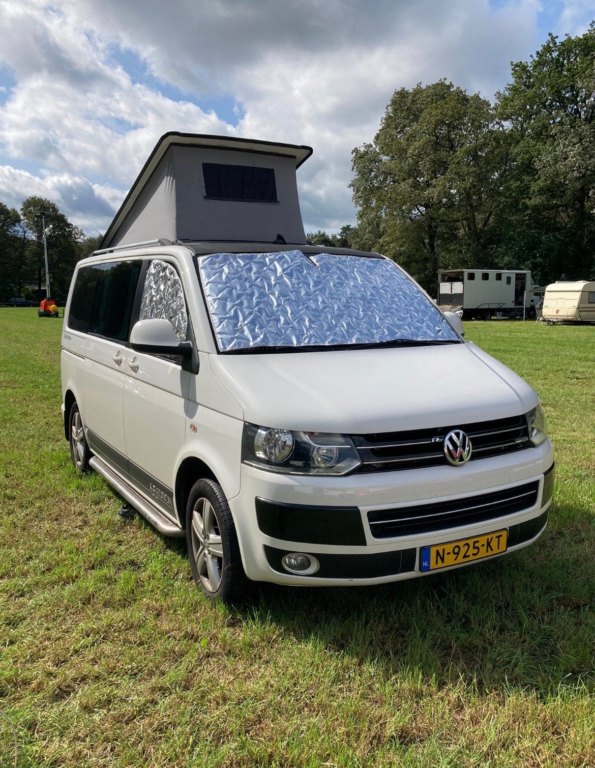 VW T5 California 65 Edition | 5-persoons camper + tenten, Luifel, Watertank (Schoon), Volkswagen, Tot en met 2