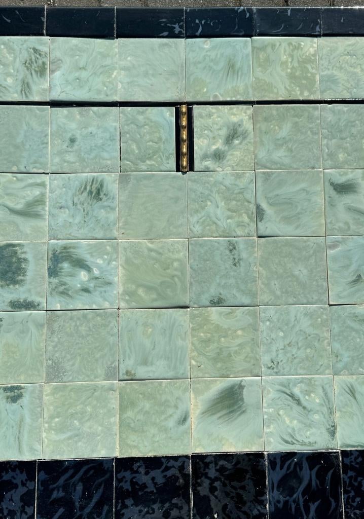 Amsterdamse School tegels groen gevlamd, Doe-het-zelf en Verbouw, Tegels, Gebruikt, Wandtegels, Keramiek, Minder dan 20 cm, Minder dan 20 cm