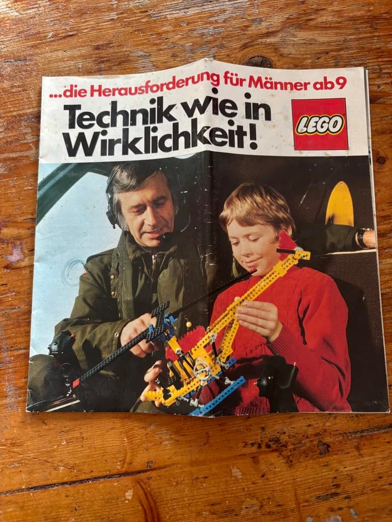 Speciale lego catalogus, Ophalen of Verzenden, Gebruikt