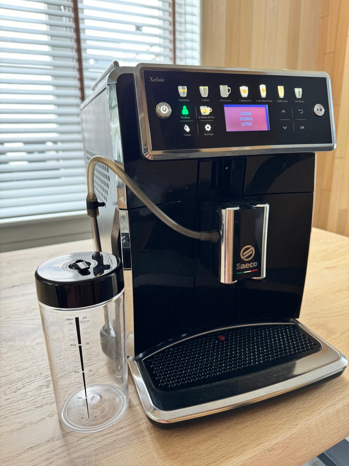 Saeco Xelsis SM7580 espressomachine, Ophalen, 10 kopjes of meer, Koffiemachine, Zo goed als nieuw