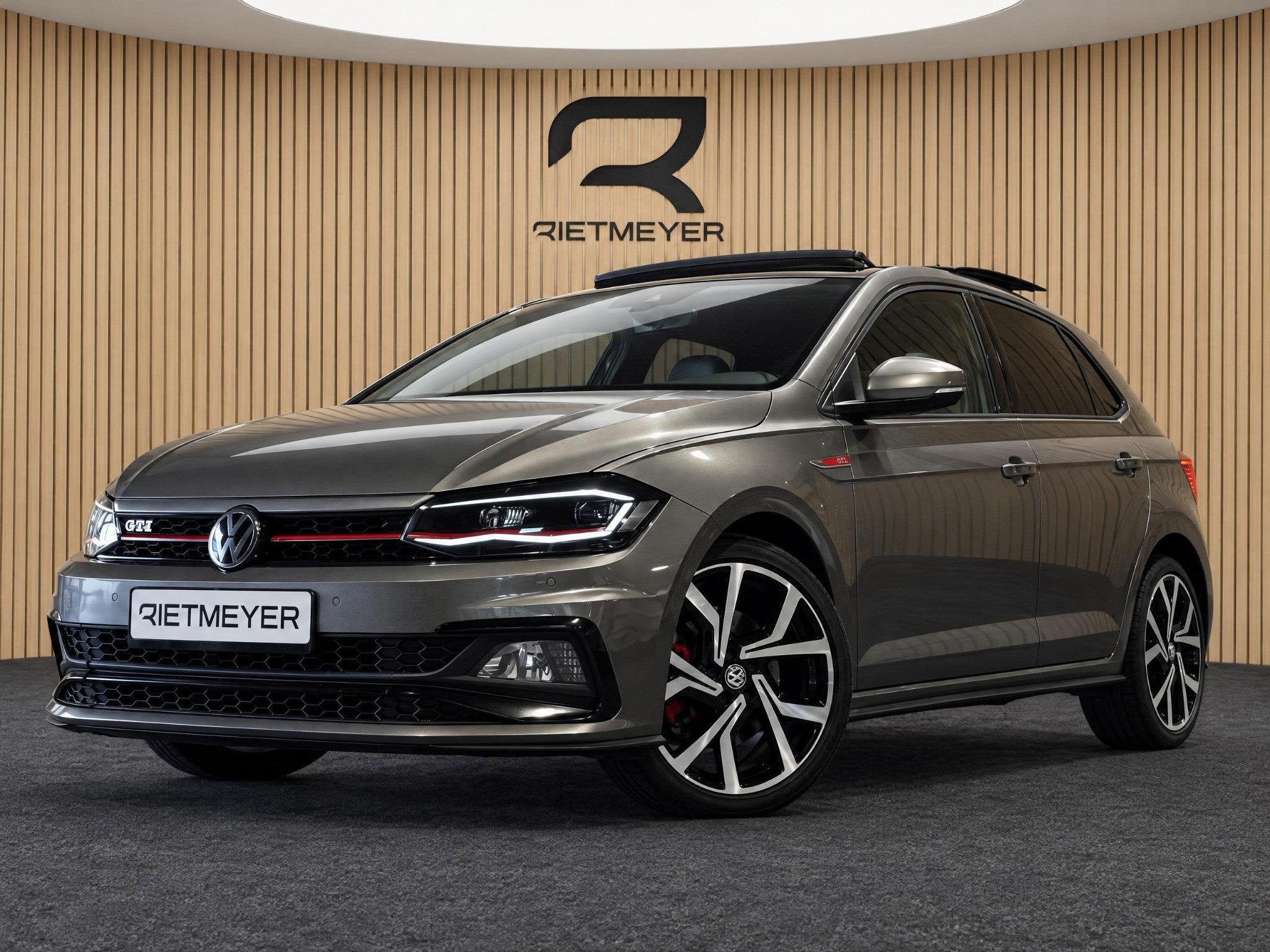 Volkswagen Polo 2.0 TSI GTI |Pano |Digital |Led |Keyless |Ca, Stof, Gebruikt, Automatische klimaatregeling, Hatchback