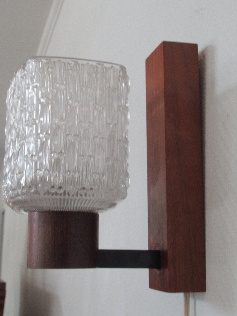 vintage wandlamp teakhout met glazen kapje, Ophalen, Glas, Wandlamp