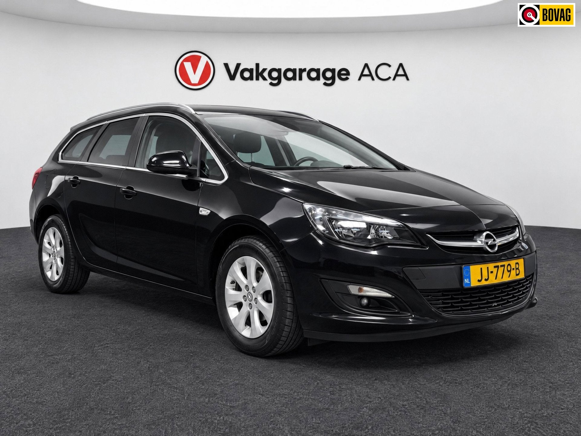 Opel Astra Sports Tourer 1.4 Turbo Blitz // AIRCO // NAVI //, Auto's, Gebruikt, 4 cilinders, Zwart, Origineel Nederlands
