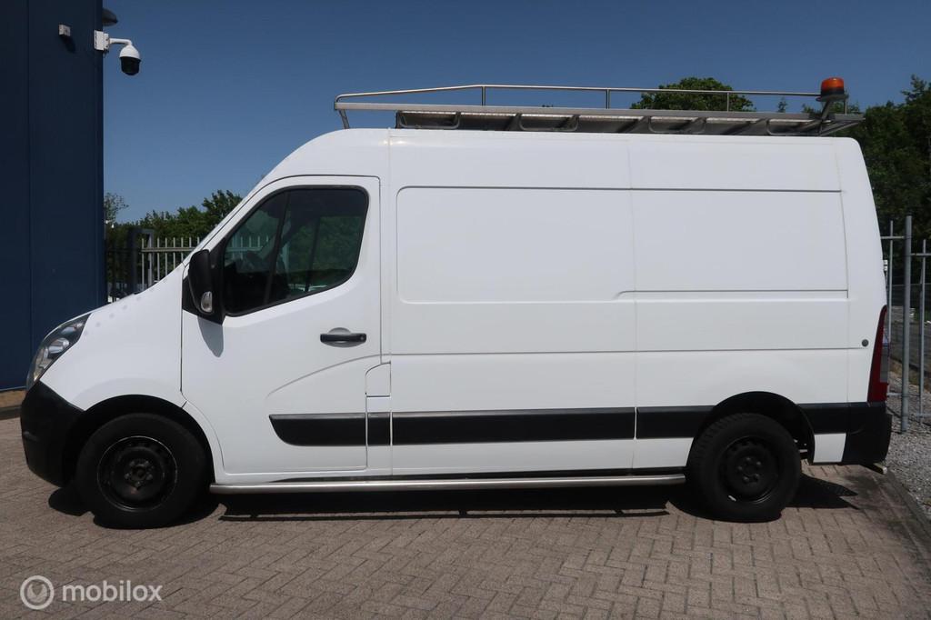 Renault Master bestel T35 2.3 dCi L2H2, Auto's, Euro 5, Zwart, 4 cilinders, Renault