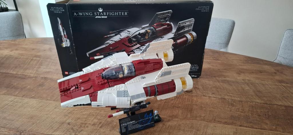 LEGO Star Wars UCS A-Wing Starfighter 75275, Ophalen of Verzenden, Zo goed als nieuw