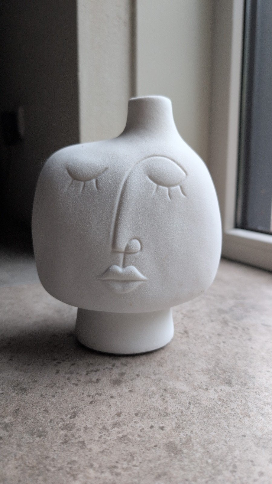 Vaas met een gezicht (geschikt voor enkele bloemen), Wit, Ophalen of Verzenden, Zo goed als nieuw, 19 cm