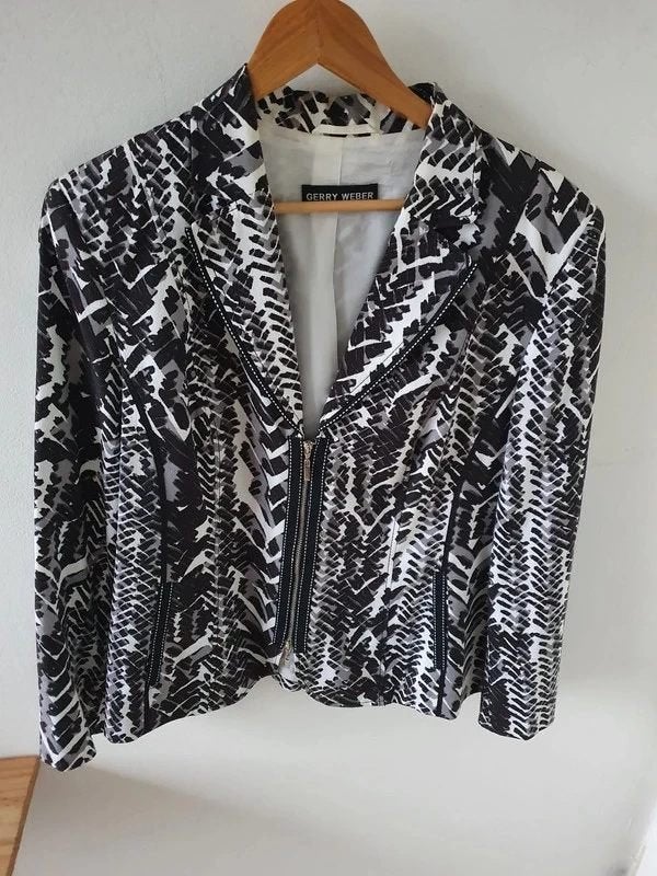 Zwart-wit-grijze colbert Gerry Weber maat 44, Zwart, Maat 42/44 (L), Ophalen of Verzenden, Zo goed als nieuw