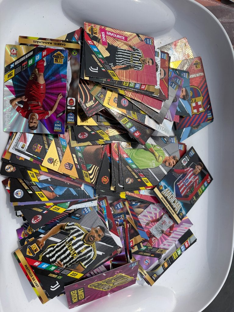 Adrenalyn voetbalkaartjes 163 stuks, Ophalen of Verzenden, Zo goed als nieuw, Plaatje